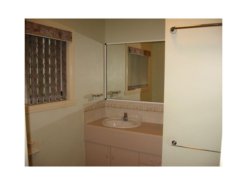 4 Amazon Close, Mount Sheridan QLD 4868