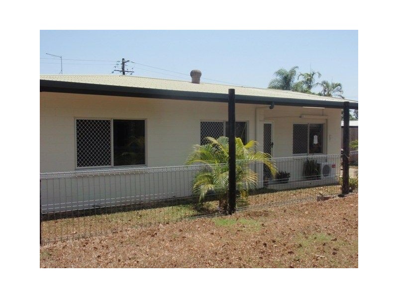 36 Loretta Avenue, Woree QLD 4868