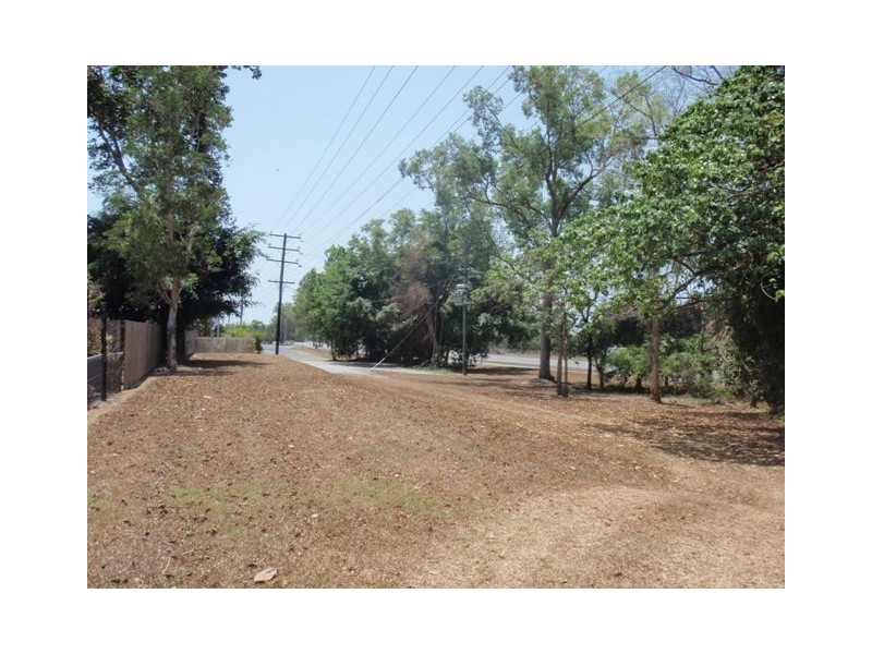 36 Loretta Avenue, Woree QLD 4868