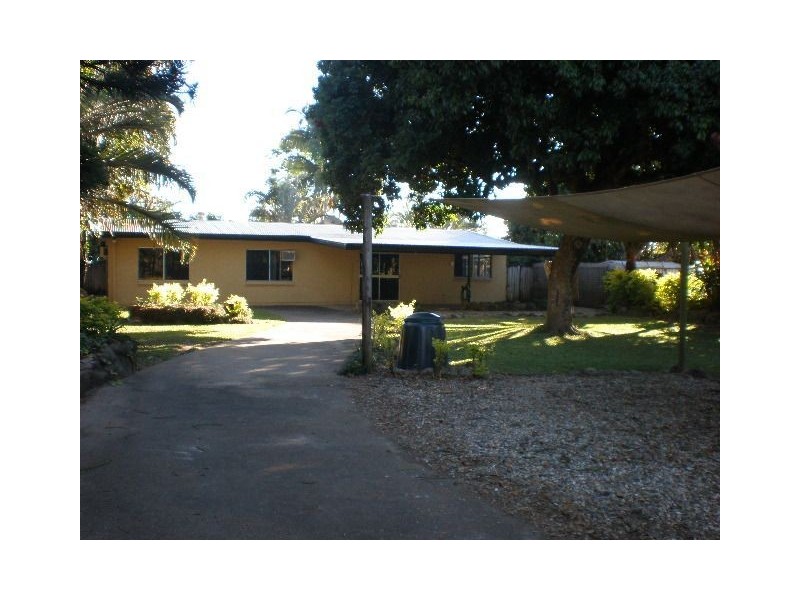 17 Frangipanni Street, White Rock QLD 4868