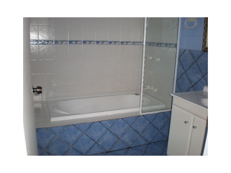 17 Frangipanni Street, White Rock QLD 4868