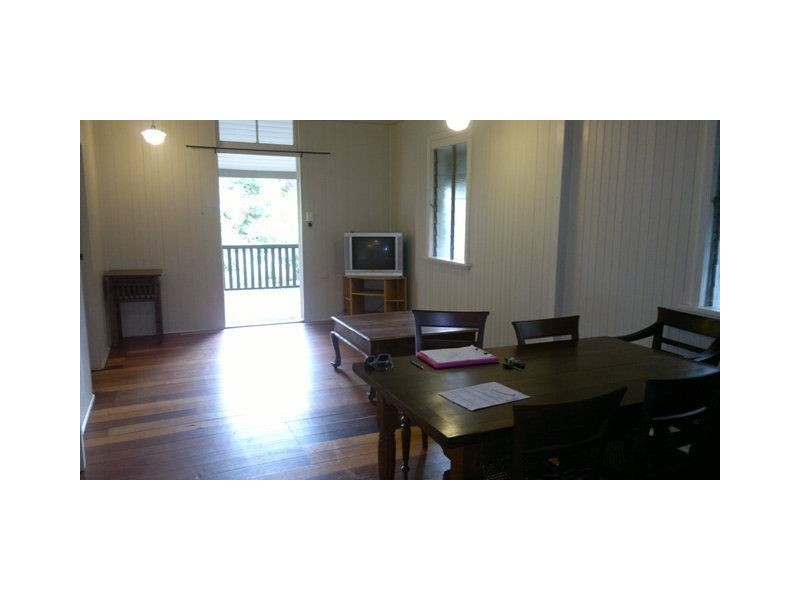 40 Martyn Street, Cairns QLD 4870