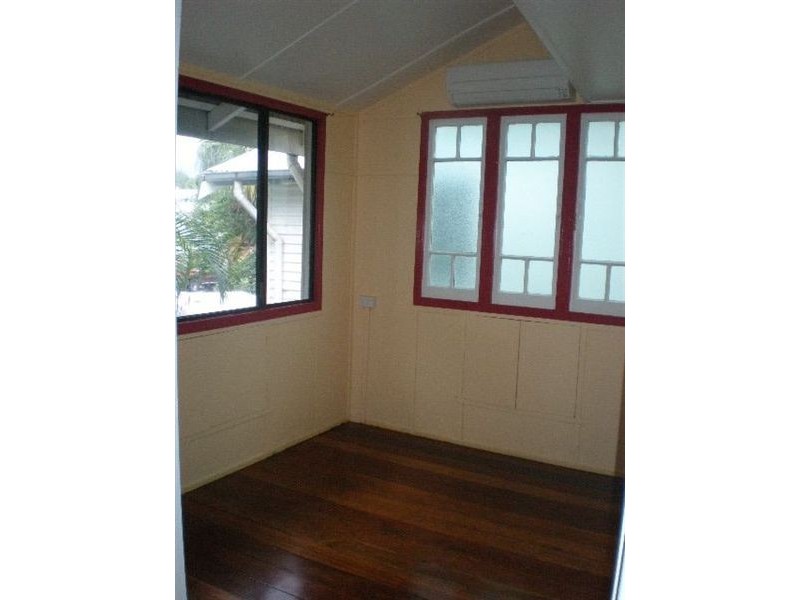 38 Clare Street, Parramatta Park QLD 4870