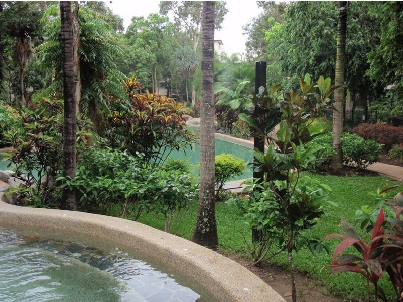 98/72 Kowinka Street, White Rock QLD 4868