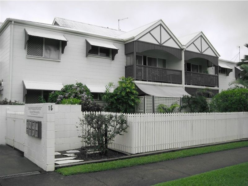 8/16 Jensen Street, Manoora QLD 4870