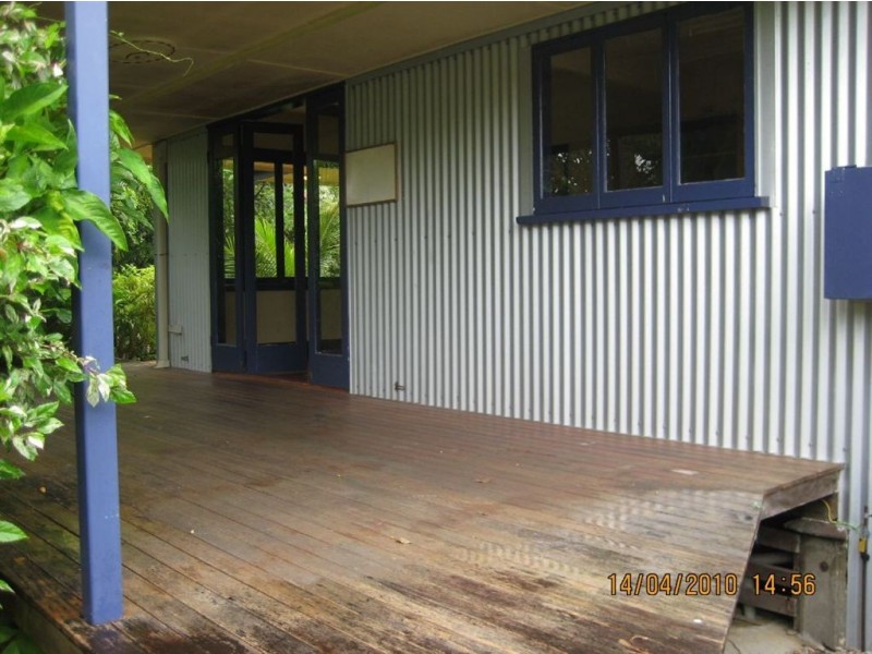 55 Upper Perkins, Manunda QLD 4870