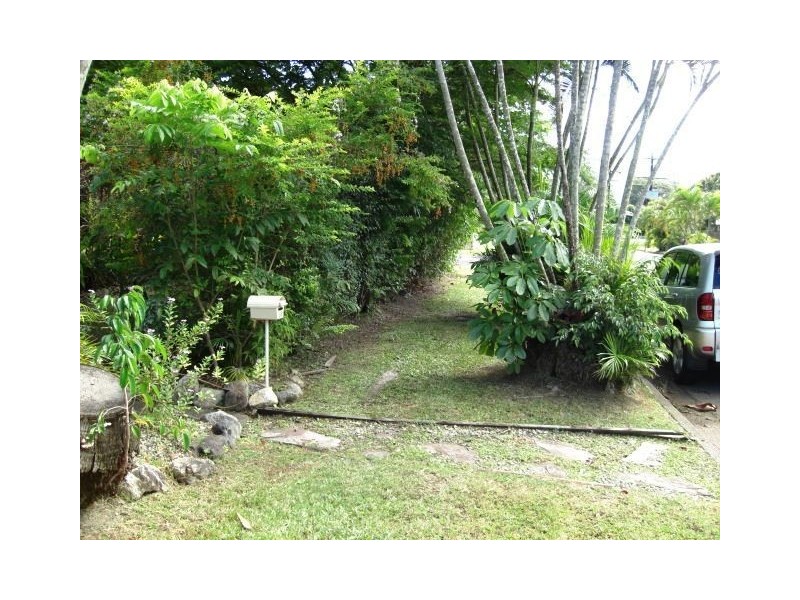 55 Upper Perkins, Manunda QLD 4870