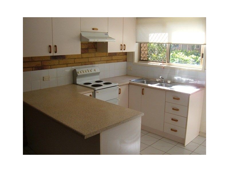 2/6 Grantala Street, Whitfield QLD 4870