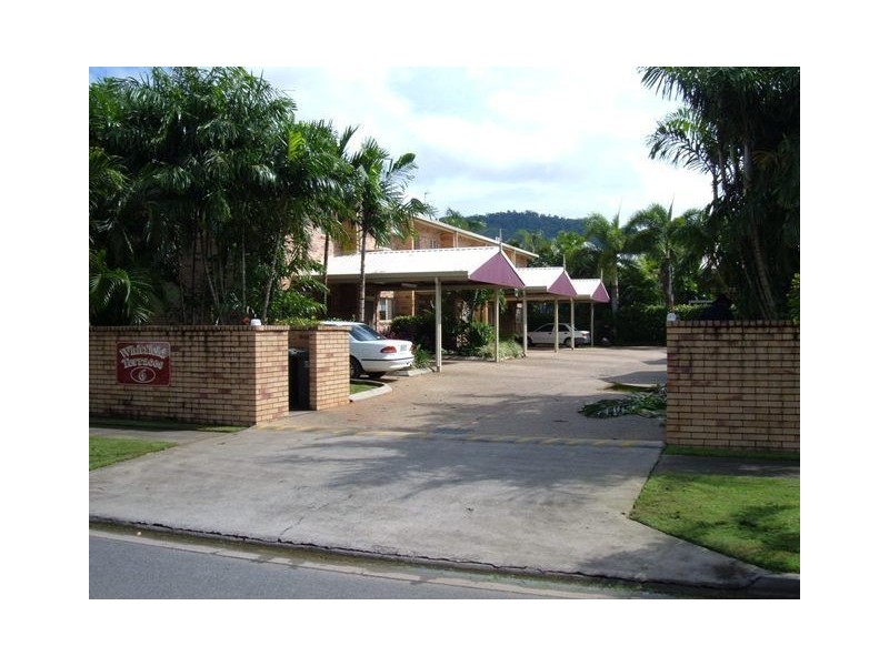 2/6 Grantala Street, Whitfield QLD 4870