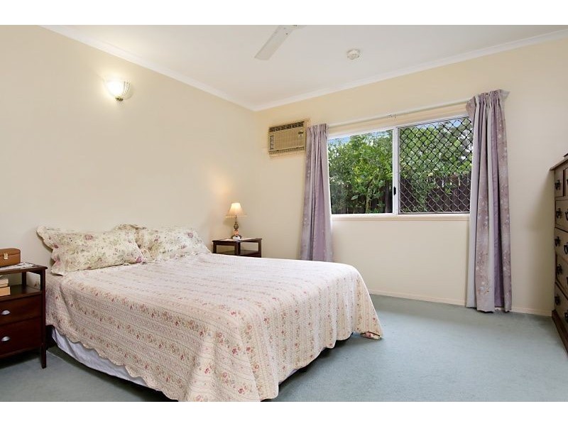 21 Emma Street, Mount Sheridan QLD 4868