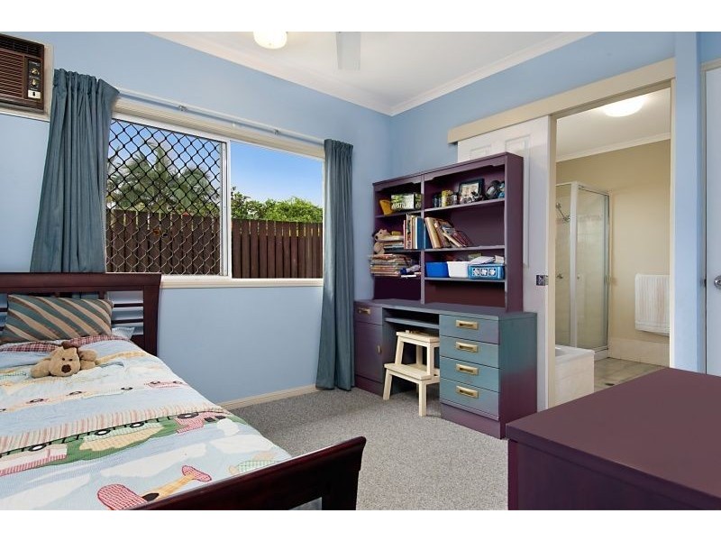 21 Emma Street, Mount Sheridan QLD 4868