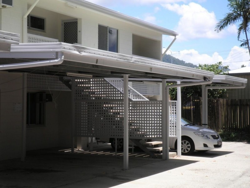 4/8 Bell Street, Westcourt QLD 4870