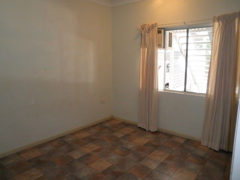 4/8 Bell Street, Westcourt QLD 4870