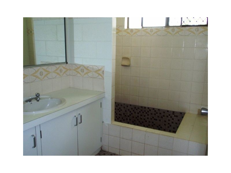 94 Marti, Bayview Heights QLD 4868