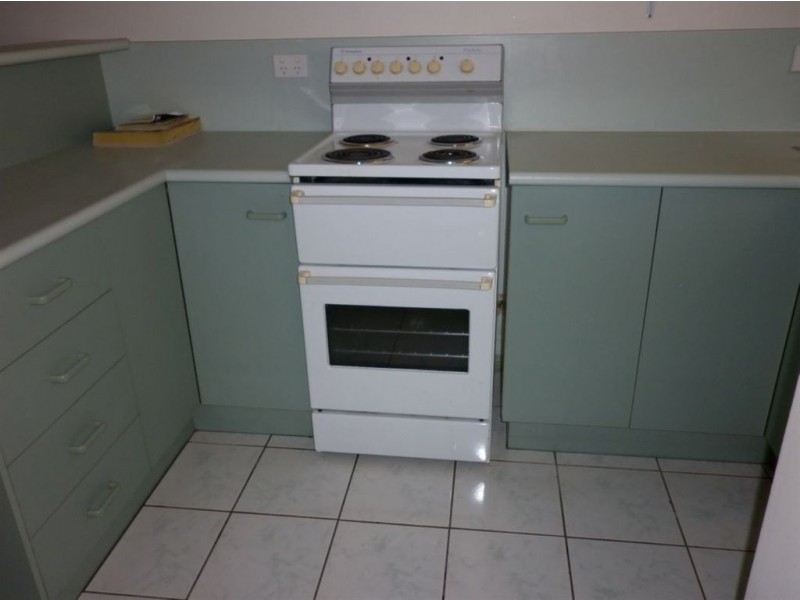 3/5 Charlotte, Woree QLD 4868