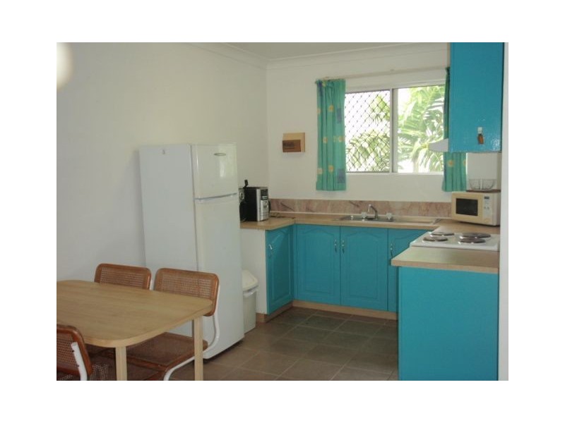 10/87 Earl Street, Westcourt QLD 4870