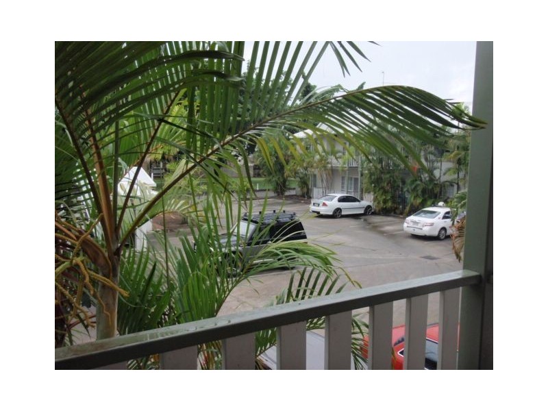 10/87 Earl Street, Westcourt QLD 4870