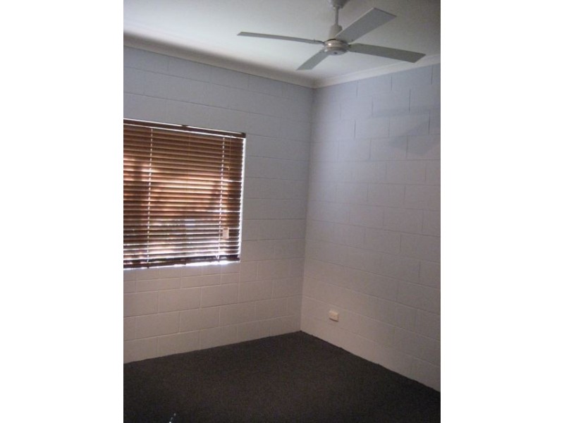 25/7-9 Charlotte Close, Woree QLD 4868