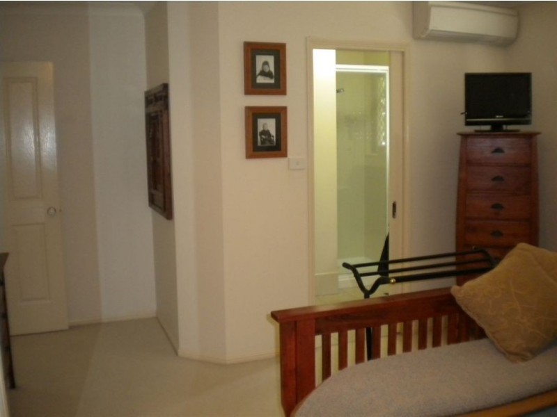 24/53-65 Kambara, White Rock QLD 4868