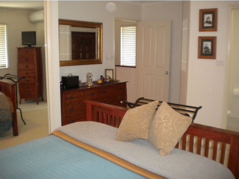 24/53-65 Kambara, White Rock QLD 4868