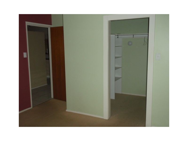 157 Currawong Street, Bayview Heights QLD 4868