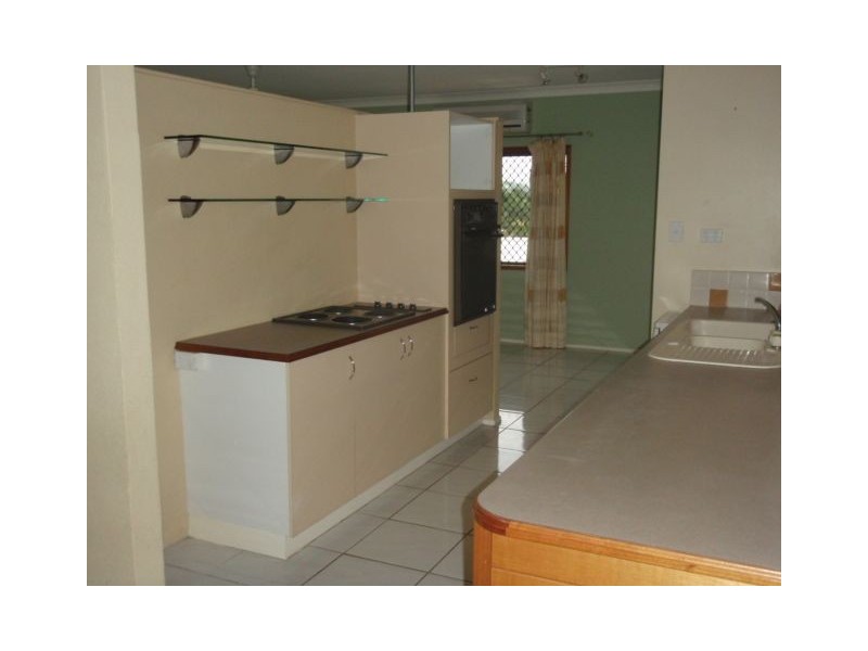 157 Currawong Street, Bayview Heights QLD 4868