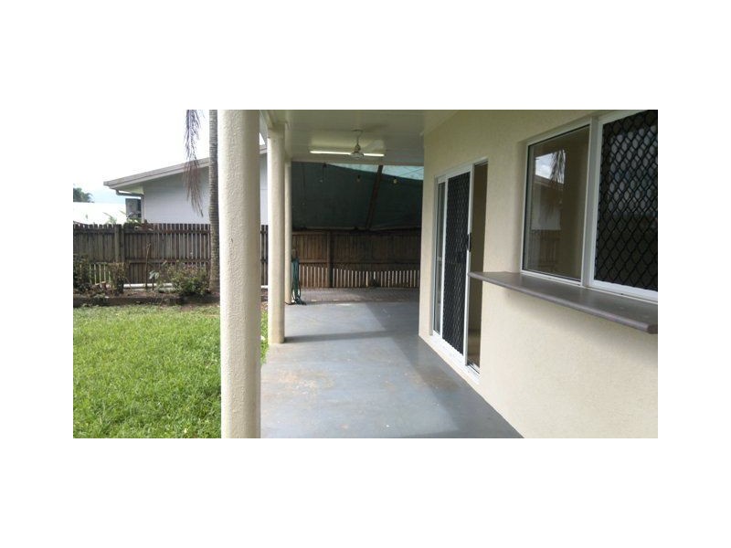 8 Mabel Street, Mount Sheridan QLD 4868