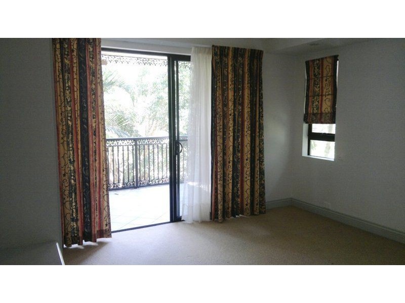 108/72 Kowinka Street, White Rock QLD 4868