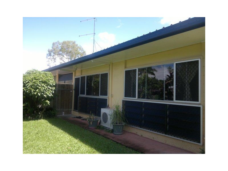 1B Compass Close, Edge Hill QLD 4870