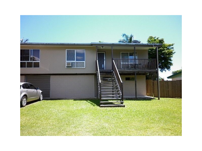 44 Alberta Drive, Woree QLD 4868