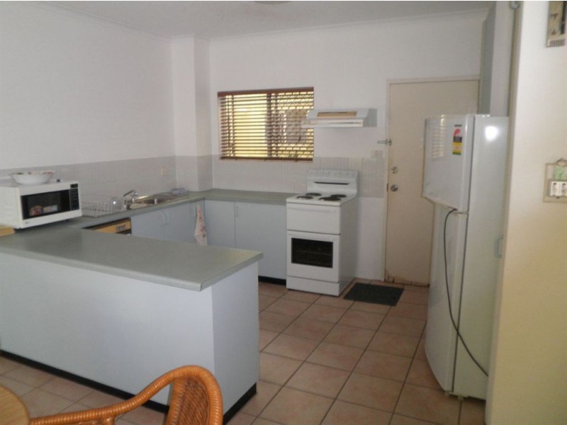 207/225 McLeod, Cairns North QLD 4870