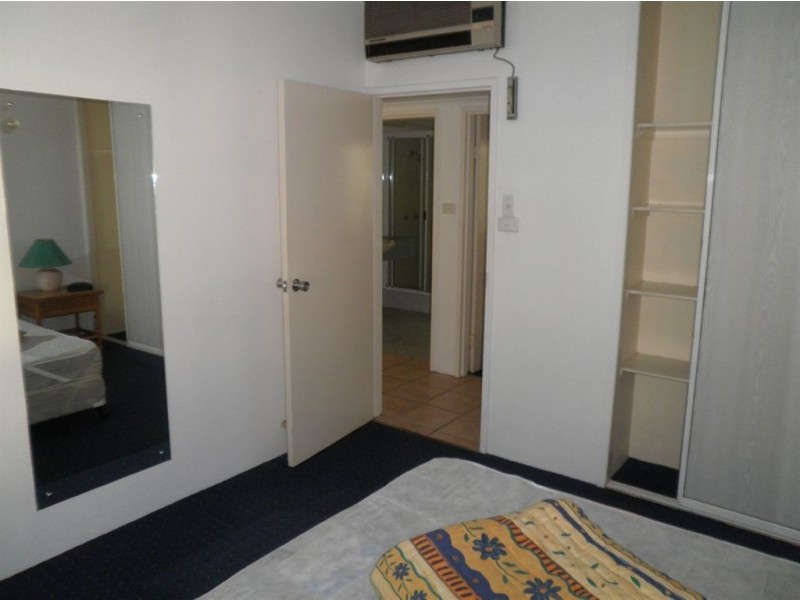 207/225 McLeod, Cairns North QLD 4870