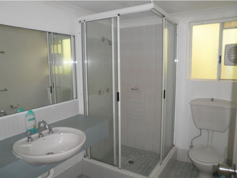 207/225 McLeod, Cairns North QLD 4870
