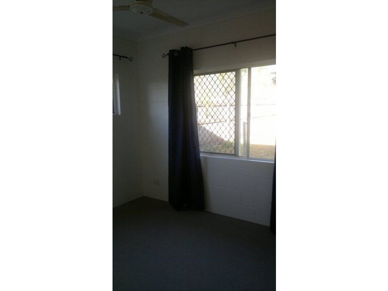 11 Cattleya Close, Bentley Park QLD 4869