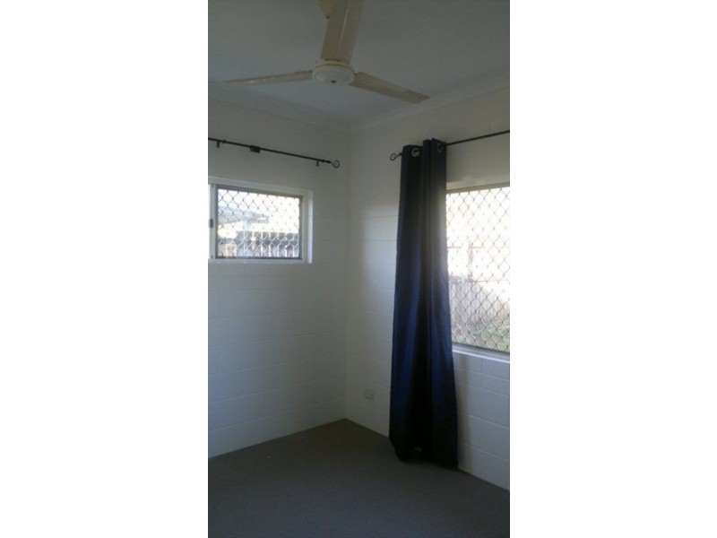 11 Cattleya Close, Bentley Park QLD 4869