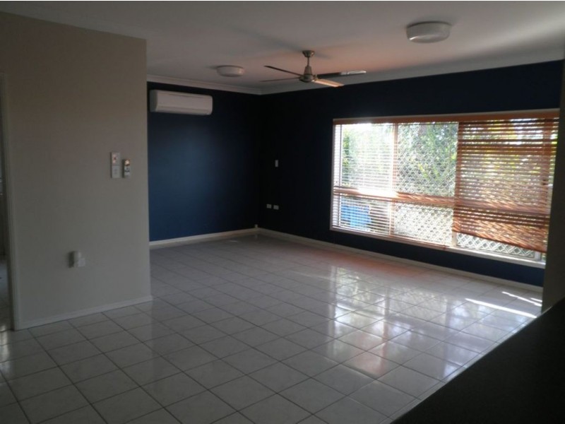 12 Rosemont Court, Mooroobool QLD 4870