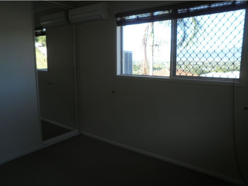 12 Rosemont Court, Mooroobool QLD 4870