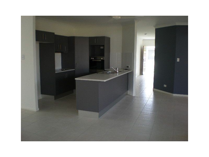 42 Timberlea Drive East, Bentley Park QLD 4869