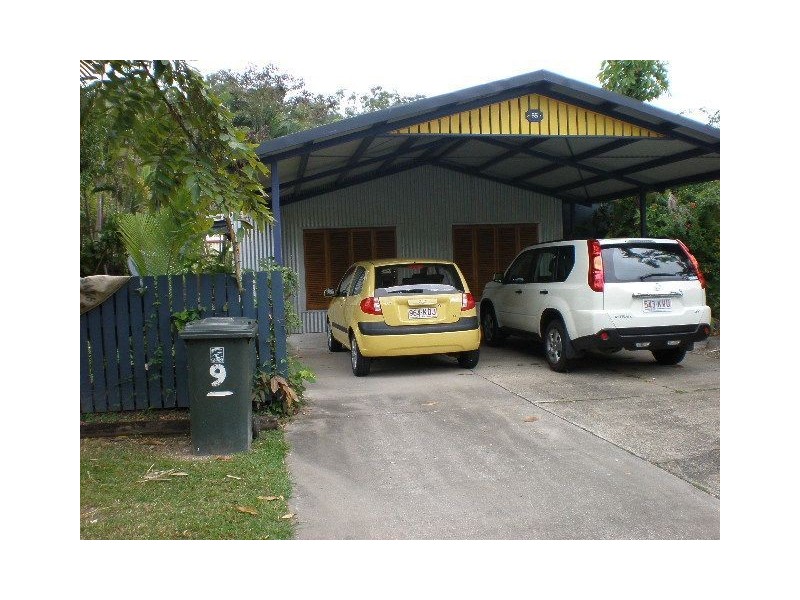 55 Upper Perkins, Manoora QLD 4870