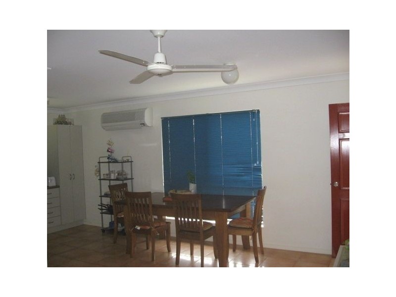 1-6/11 Sandown Close, Woree QLD 4868