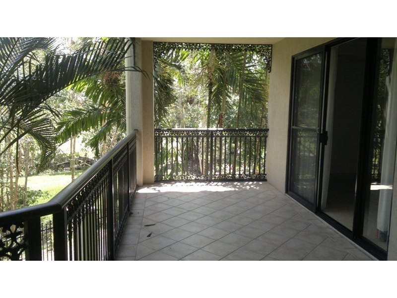 108/72 Kowinka Street, White Rock QLD 4868