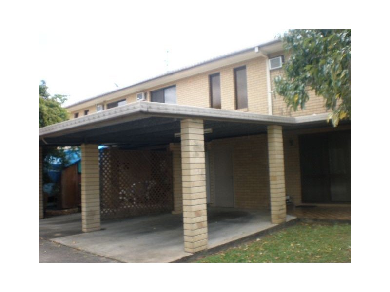 4/15 Mintaro Crescent, Woree QLD 4868