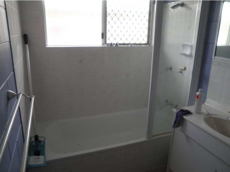 12 Mabel Street, Mount Sheridan QLD 4868