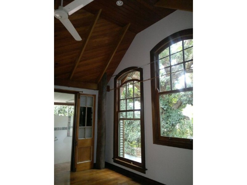 8 Romney Street, Kamerunga QLD 4870