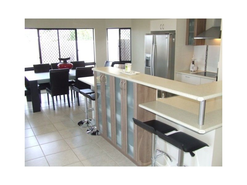 40 East Parkridge Drive, Brinsmead QLD 4870