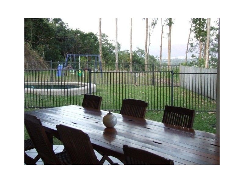 40 East Parkridge Drive, Brinsmead QLD 4870