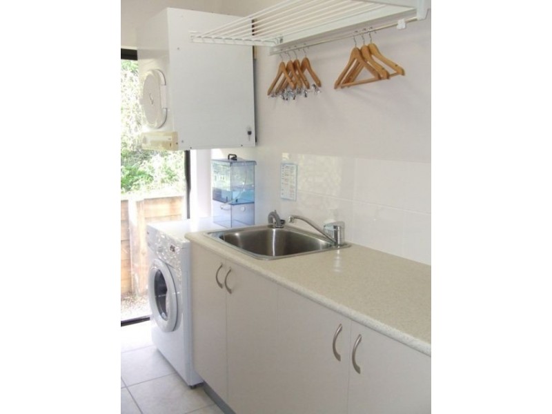 40 East Parkridge Drive, Brinsmead QLD 4870