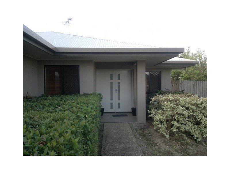 25 Timberlea Drive East, Bentley Park QLD 4869