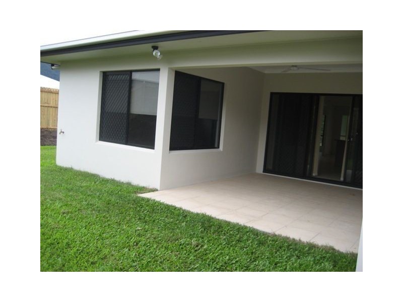 95 Walker Road, Bentley Park QLD 4869