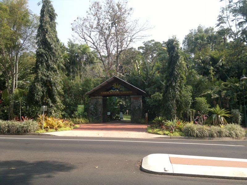 148 Greenslopes Street, Edge Hill QLD 4870